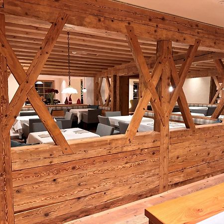 Hotel Gran Fanes กอร์วารา อิน บาเดีย ภายนอก รูปภาพ
